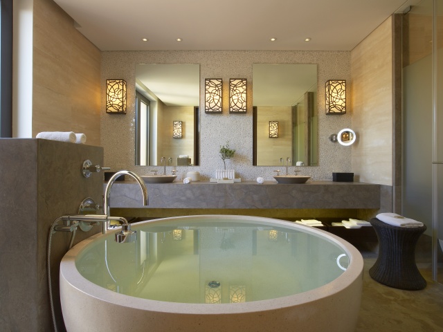 Soaking tub in villa at the Romanos