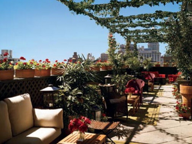Sunny rooftop at the Gramercy Park Hotel