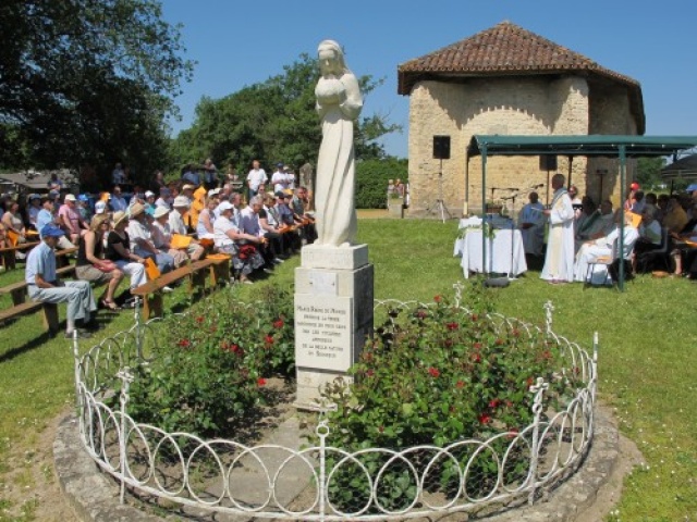 Notre Dame des Ceromoney